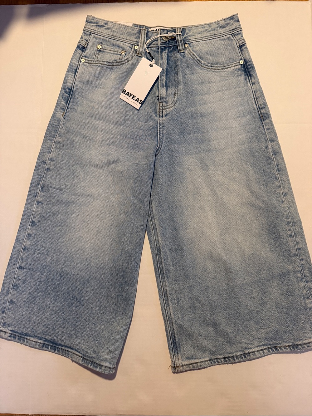 Bayeas Light Blue Loose Fit Cropped Jeans for Women